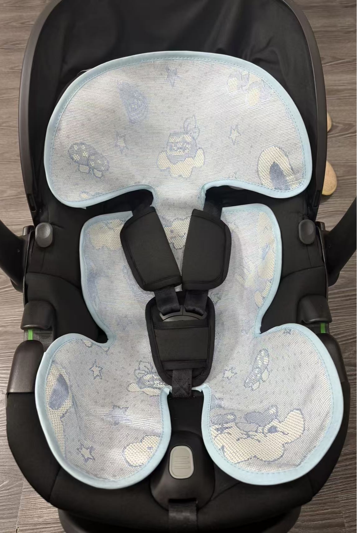 Säkerhet för sommarbilstolar: Hur du håller din baby sval och säker